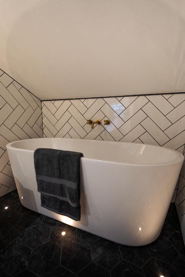 グラスゴーLoft On The Crescent - 5 Star Scottish Luxury - Prime West End Locationアパートメント エクステリア 写真